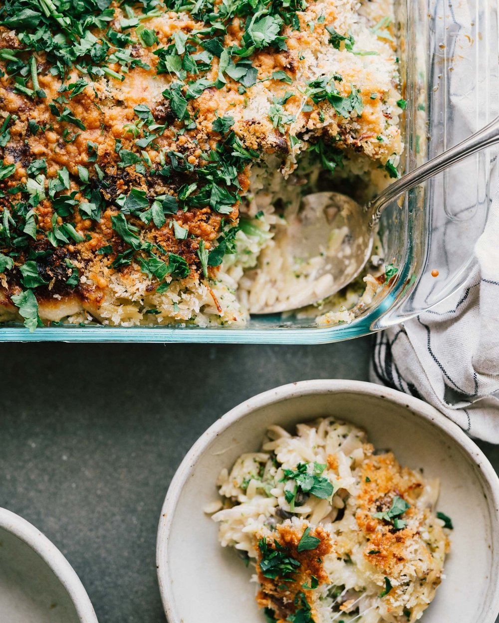 BROCCOLI MUSHROOM ORZO BAKE