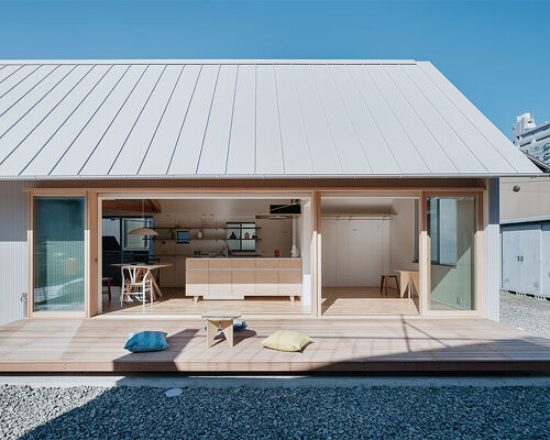 ever-changing light shapes ‘kaleidoscope’ family home in japan by fumi aso architect