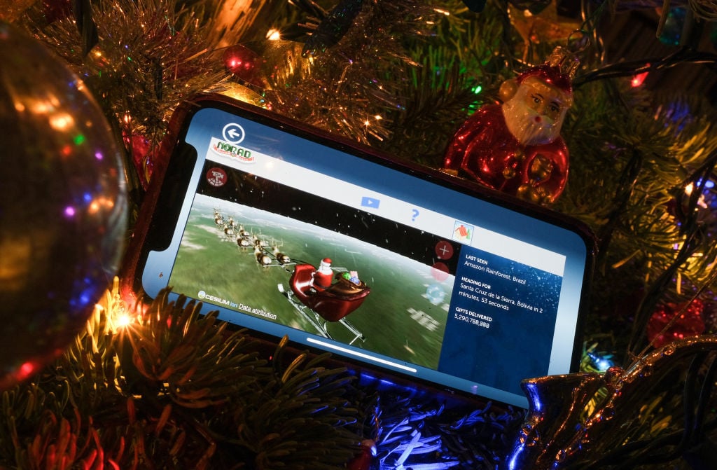 NORAD Santa tracker live: Follow Santa’s Christmas Eve journey